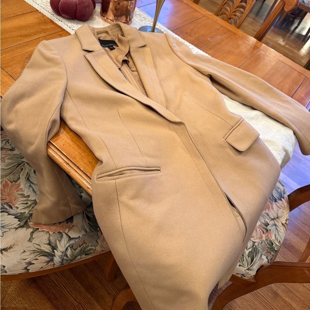 Banana Republic Tan Women's 100% Wool Coat